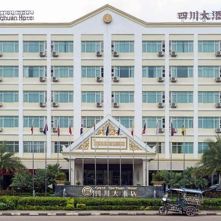Grand Szechuan Hotel Vientiane Exteriör bild