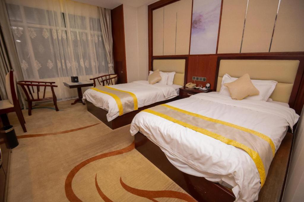 Grand Szechuan Hotel Vientiane Exteriör bild