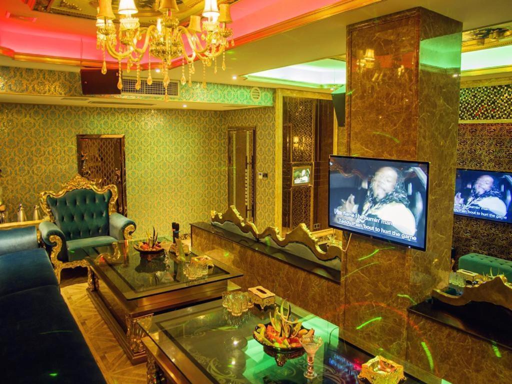 Grand Szechuan Hotel Vientiane Exteriör bild